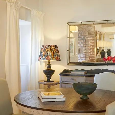 Old Town Luxury Archontissa Daire